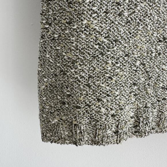 St John Sport Sweater Vest Womens Medium Gray Textured Knit Wool Boucle Tank Top - Picture 6 of 13